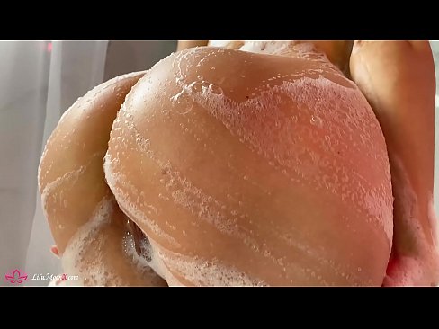 ❤️ Brunette onanerer fisse med vibrator til intens orgasme i brusebad ❤️ Sex at da.javdoe.top